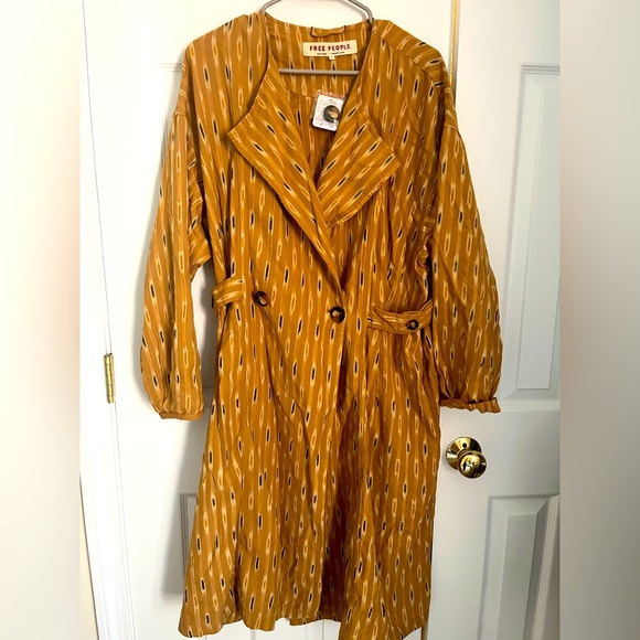 Gorgeous Free people wrap dress in yellow ikkat print NWT - Picture 4 of 12